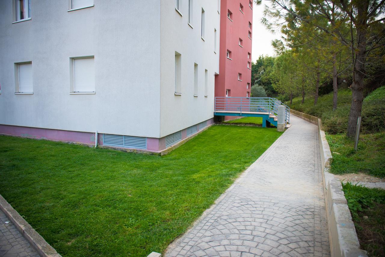 Ferienwohnung Studio Jere Near Sea Split Exterior foto